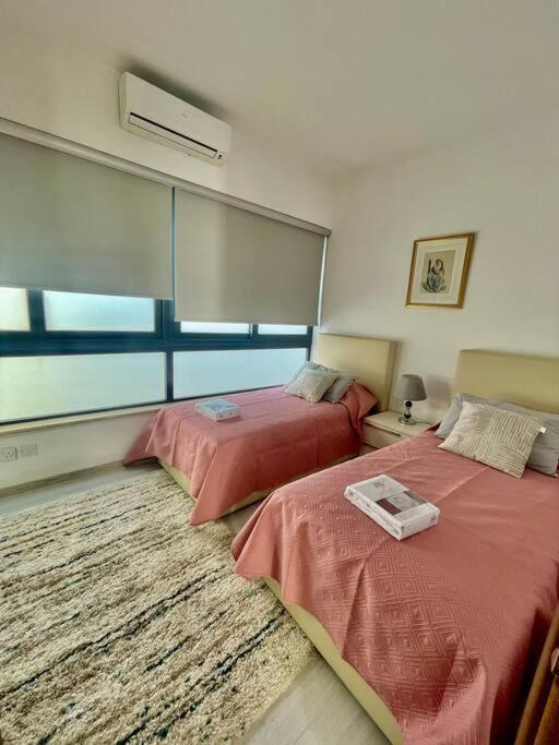 Apartmán Sea View Penthouse In Tas-Sliema Exteriér fotografie