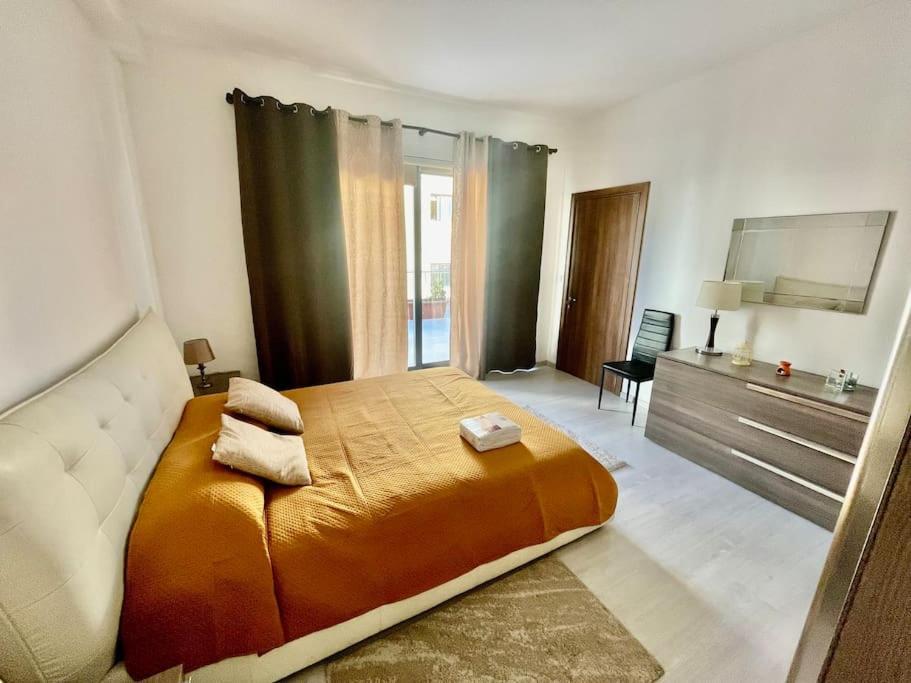 Apartmán Sea View Penthouse In Tas-Sliema Exteriér fotografie